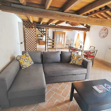 Casa Piazza Del Comune Sutri