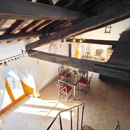 Casa Piazza Del Comune Sutri